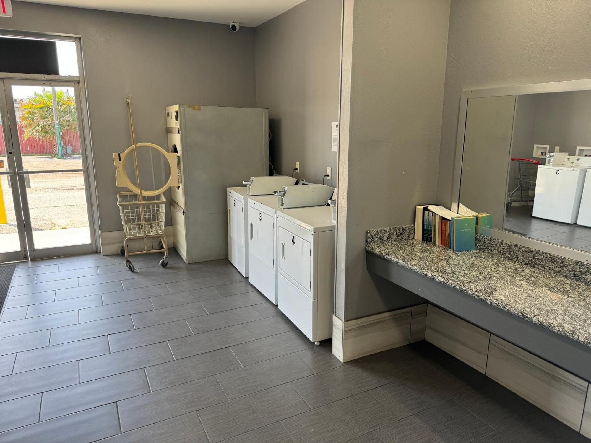 Nola Inn & Suites New Orleans Ngoại thất bức ảnh
